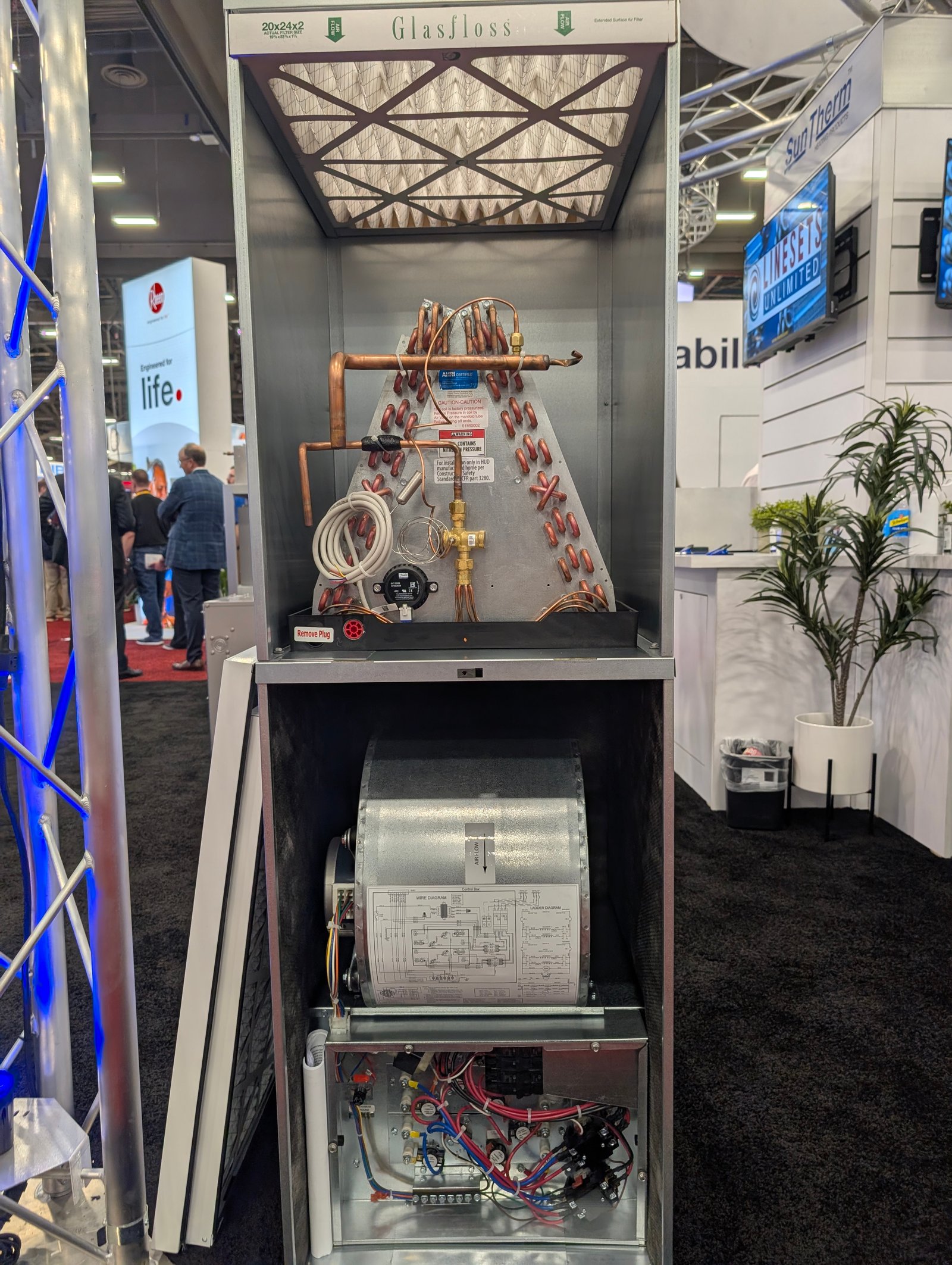 HVAC system inspection and maintenance by PureClima